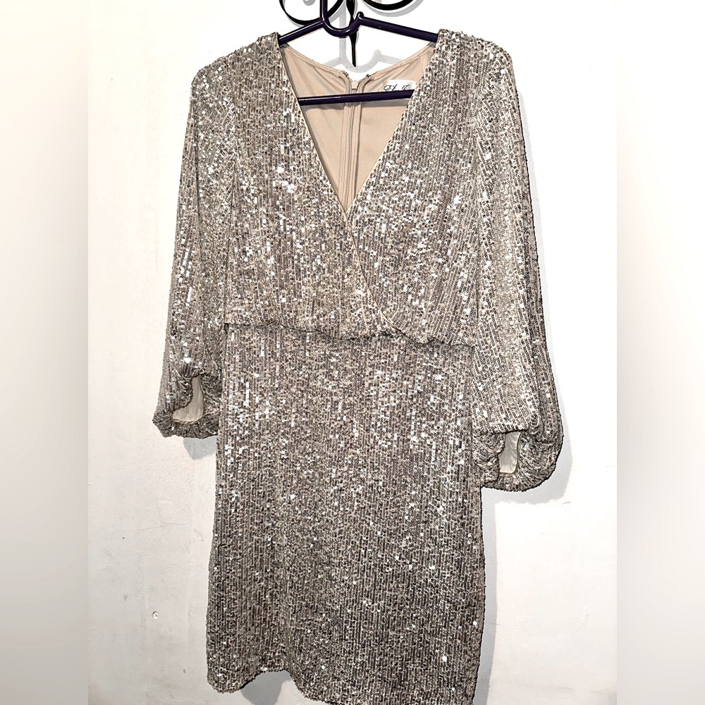Women dress !